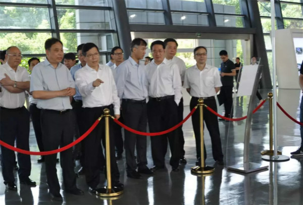 為什么說杭叉是個偉大的企業(yè)？杭州市市長也來走訪調(diào)研！