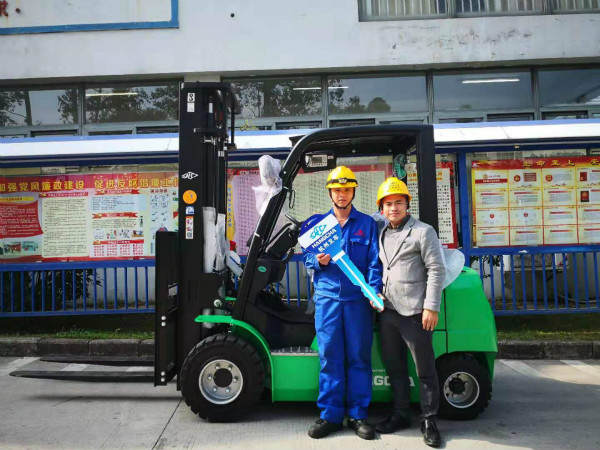 又一“行業(yè)新寵”誕生，杭叉發(fā)力電動(dòng)叉車(chē)市場(chǎng)